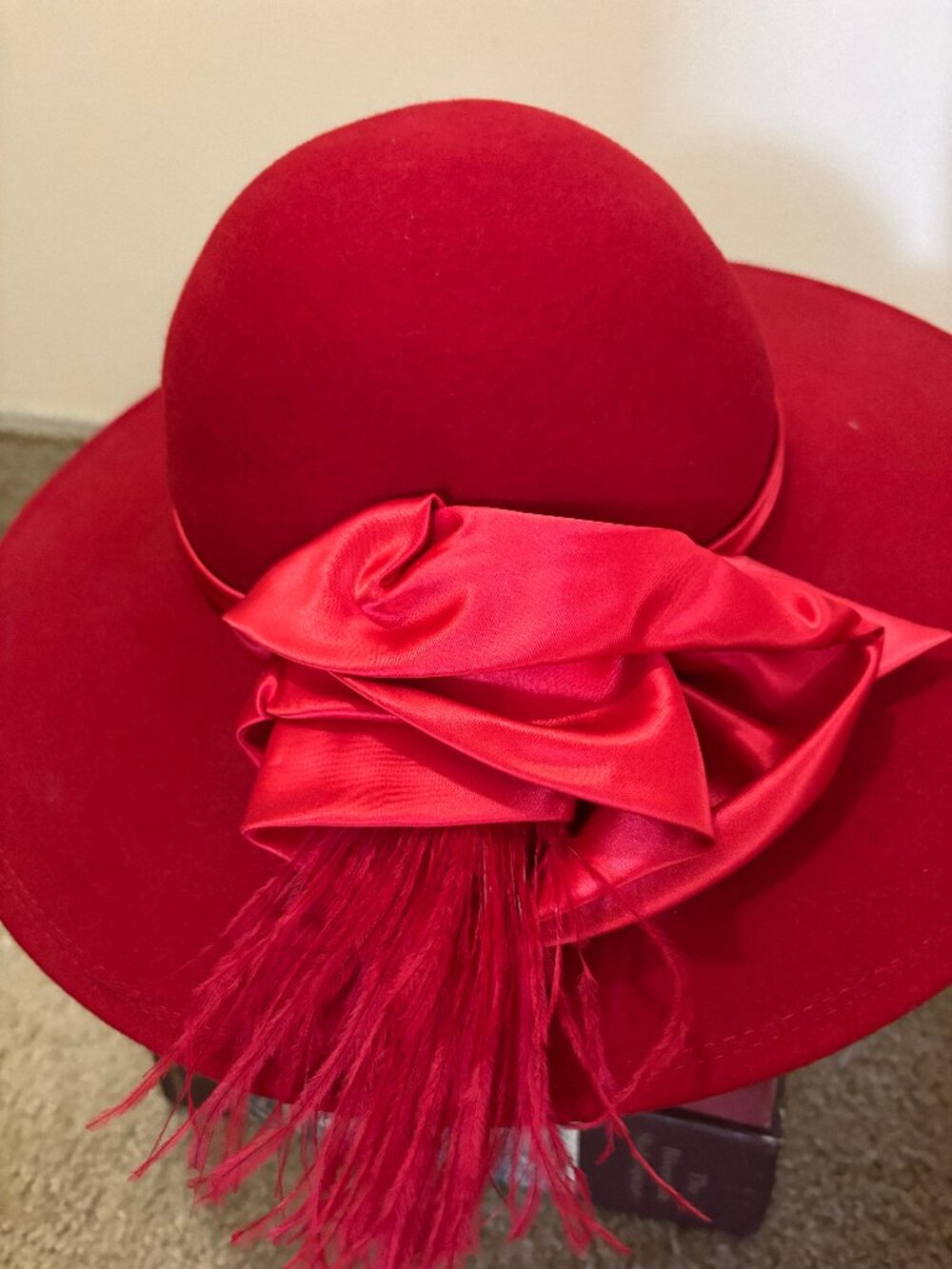 Fabulous vintage red wide-brimmed felt hat by Bollman